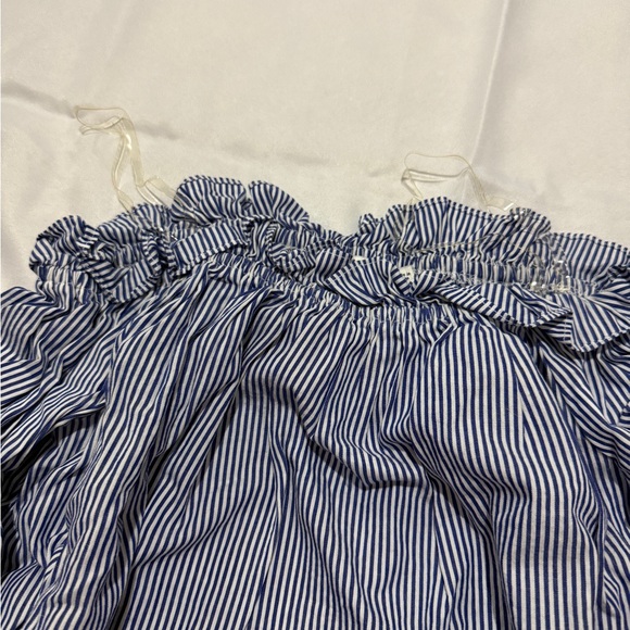 Lush Off Shoulder Ruffled Top - Picture 3 of 3